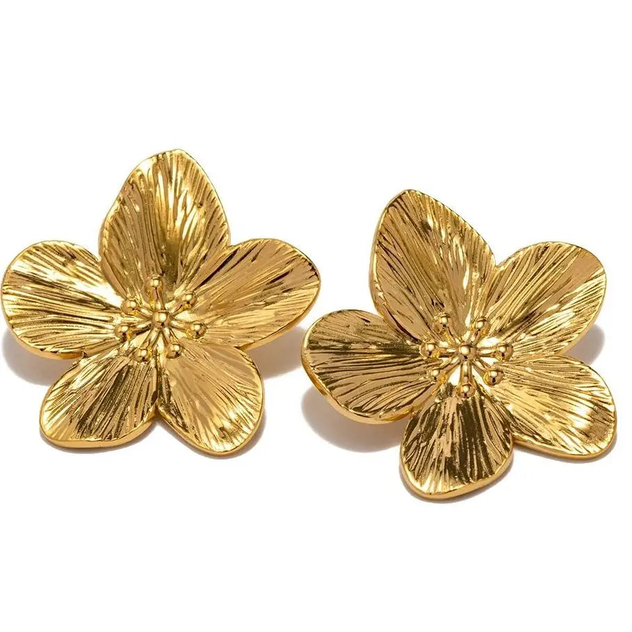 Vintage-Ohrringe mit Blumen