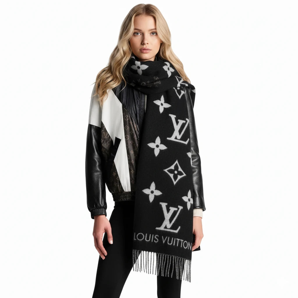 The Reykjavik Black Scarf