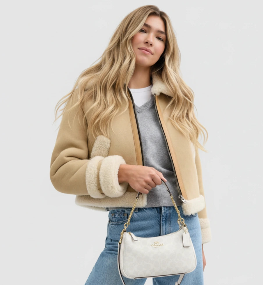 Teri Shoulder Bag In Signature Canvas - Gold/White/Chalk